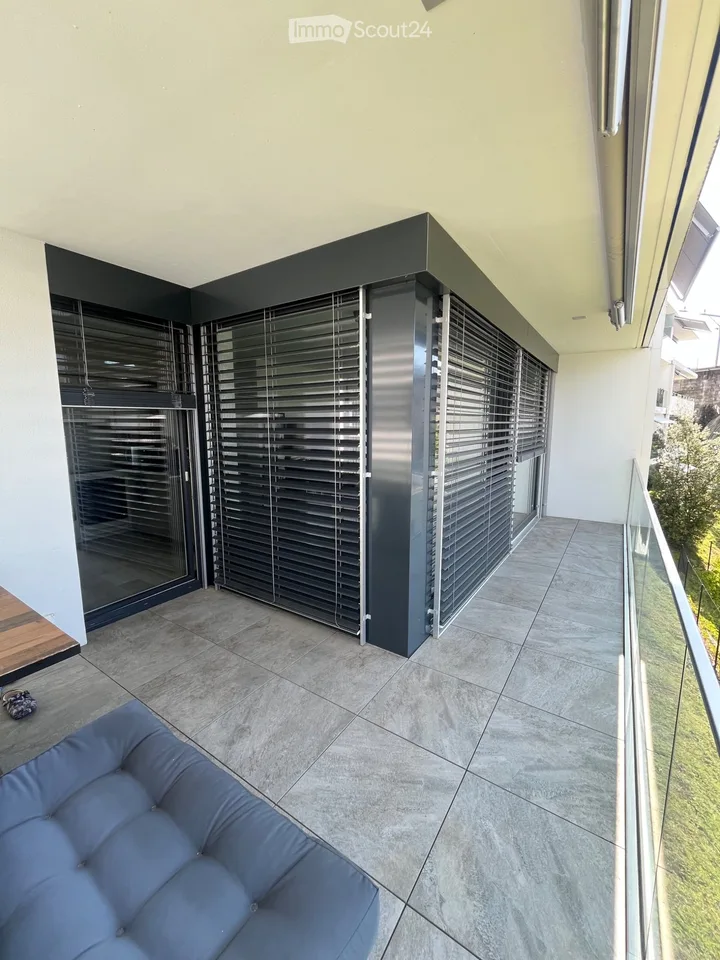 Charmantes 2,5-Zimmer-Wohnung mit Balkon und Seeblick in Paudex