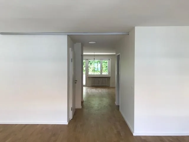 Moderne, attraktive Wohnung mit Balkon – Foto 3 von 7