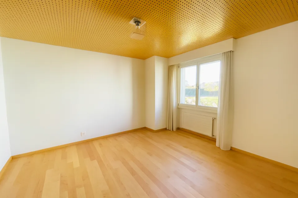 Lichtdurchflutetes Einfamilienhaus – Foto 9 von 14