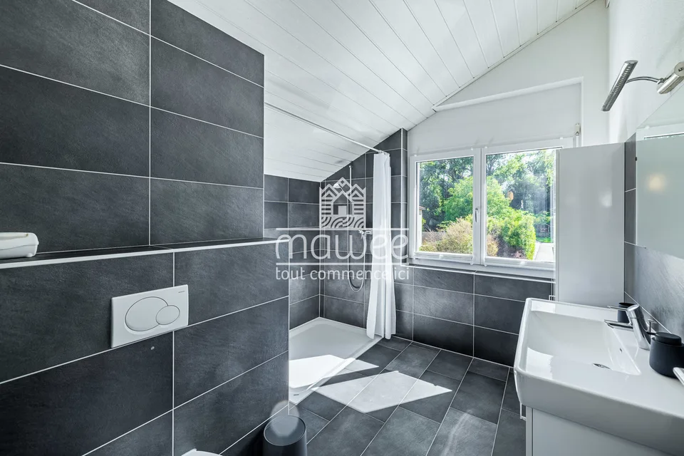 Einzelvilla mit 4 Schlafzimmern und großzügigem Keller! – Foto 12 von 26