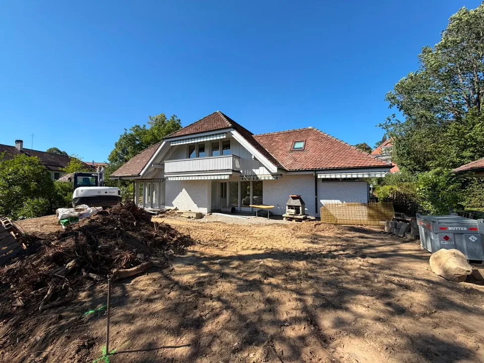 Exklusiv saniertes Einfamilienhaus mit hochwertiger Ausstattung – Foto 24 von 27