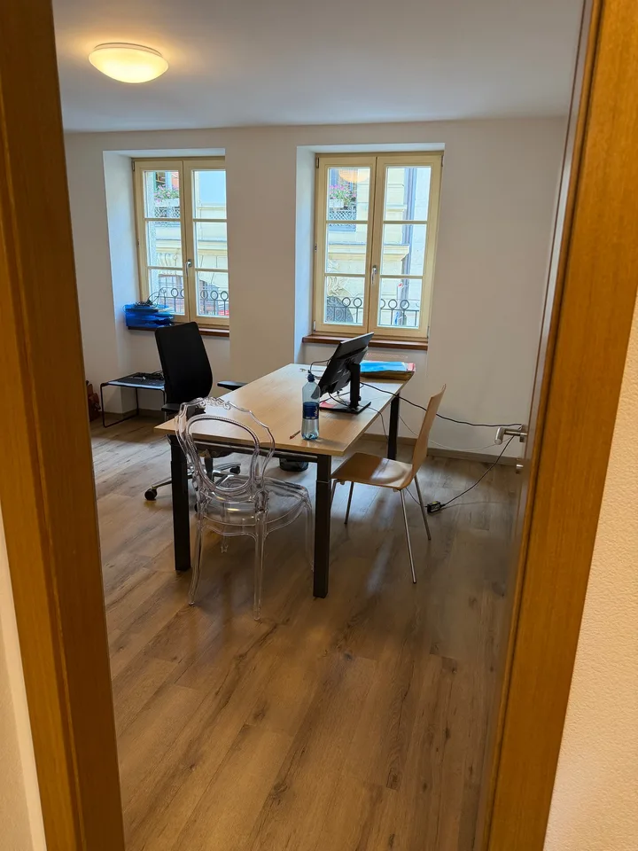 To share – professional premises in Estavayer-le-Lac, 500.- /month, to be discussed – photo 4 of 5