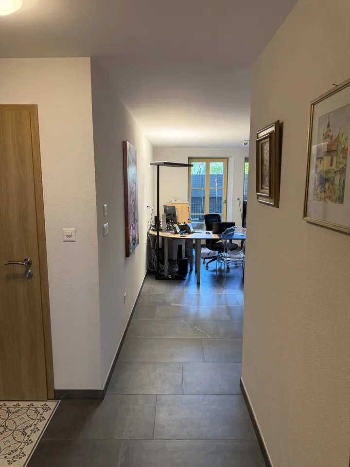 To share – professional premises in Estavayer-le-Lac, 500.- /month, to be discussed – photo 3 of 5