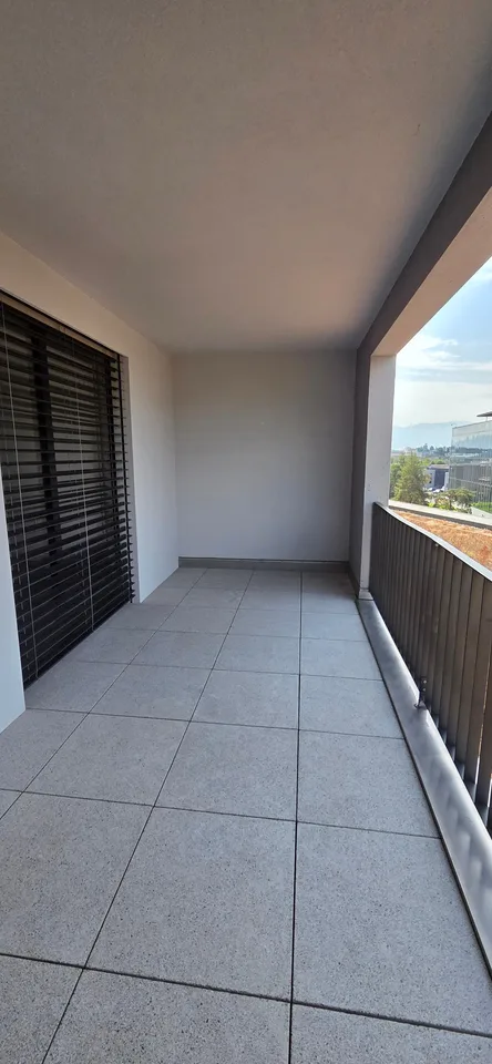 Spacieux appartement de 5 pièces avec vue et balcon à Meyrin – photo 5 sur 10