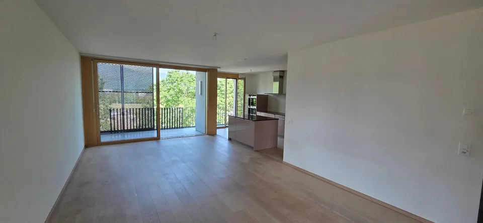 Spacieux appartement de 5 pièces avec vue et balcon à Meyrin – photo 2 sur 10