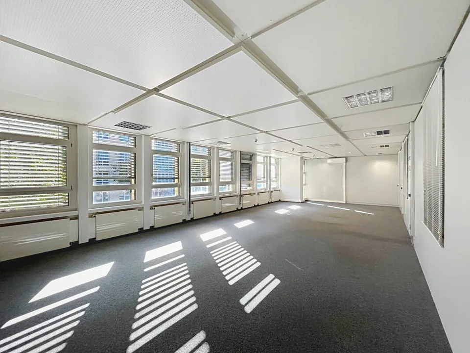 An bester Lage, Büro-Gewerberäumlichkeiten – Foto 6 von 14