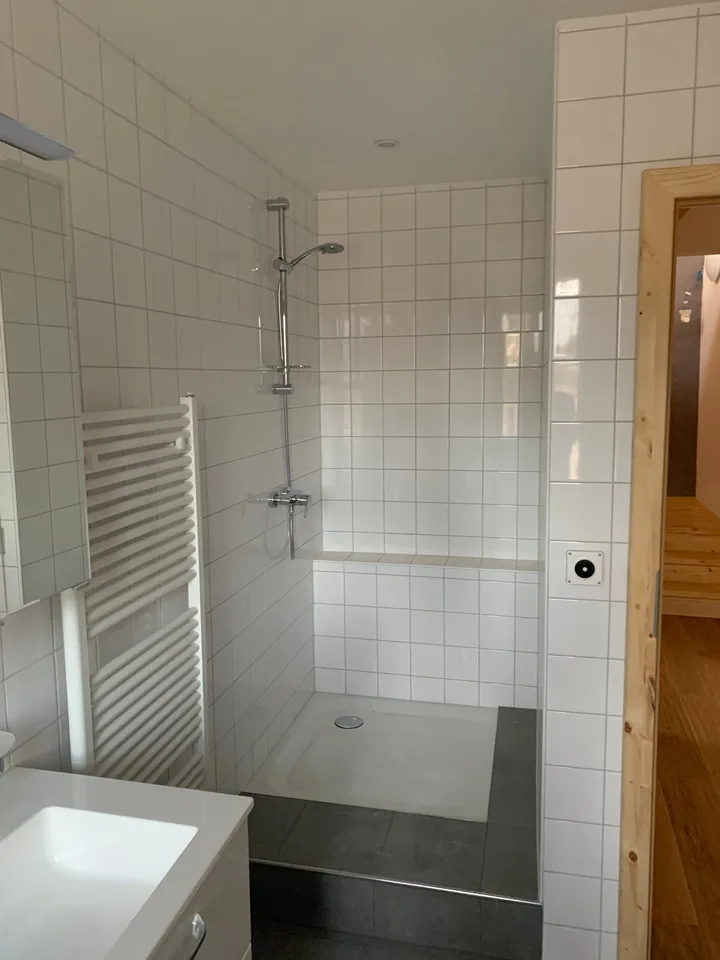 Appartamento duplex di 4 locali sotto il tetto a Péry