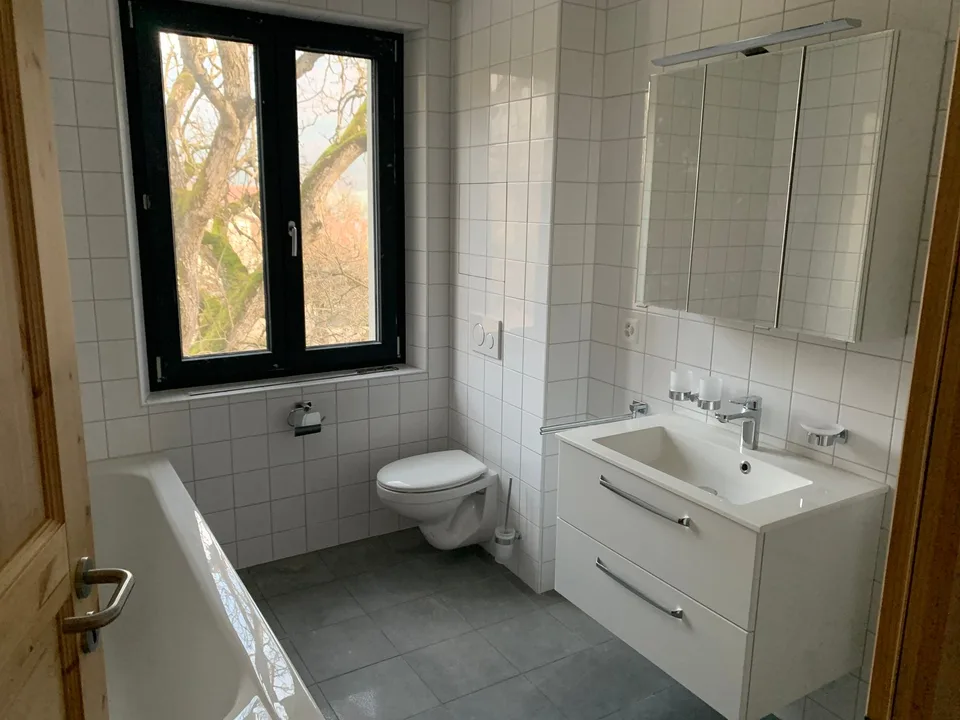 Appartamento duplex di 4 locali sotto il tetto a Péry