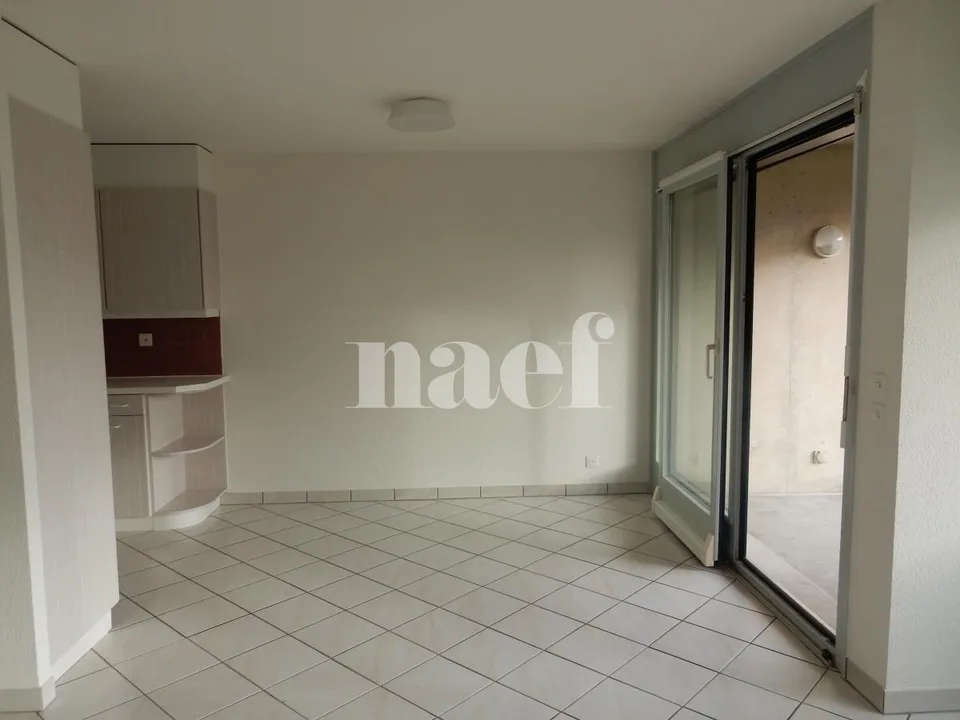 Wohnung mit 4.5 Zimmern im 1. Stock mit Balkon – Foto 13 von 18