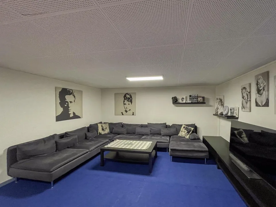 Beautiful Semi-Detached House, Furnished - Fixed-Term Rental (November 1, 2026 to June 30, 2027)
