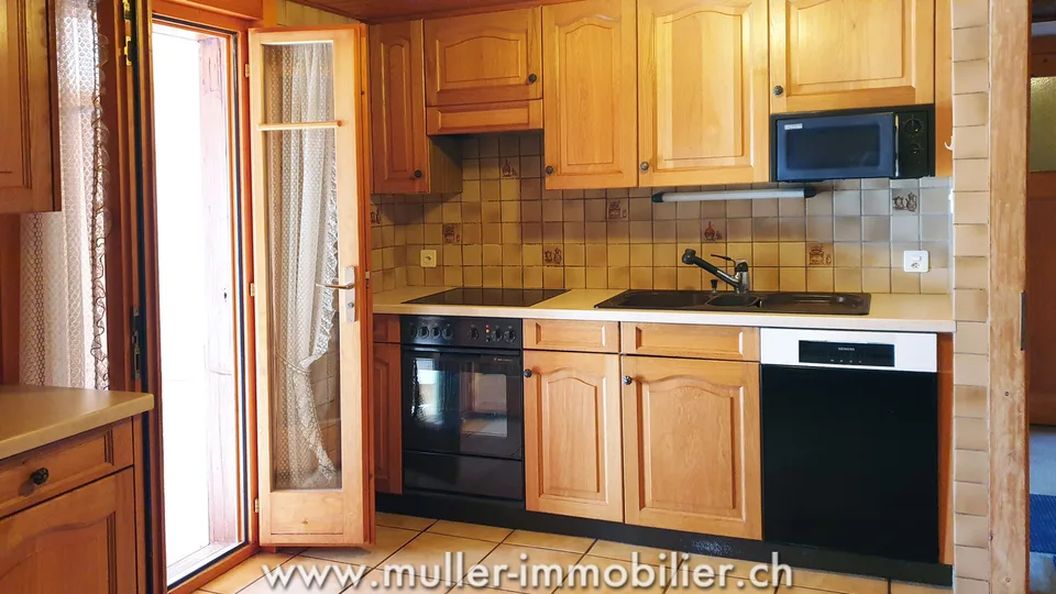 Grande chalet a Les Mosses con appartamenti e tea-room – foto 6 di 13
