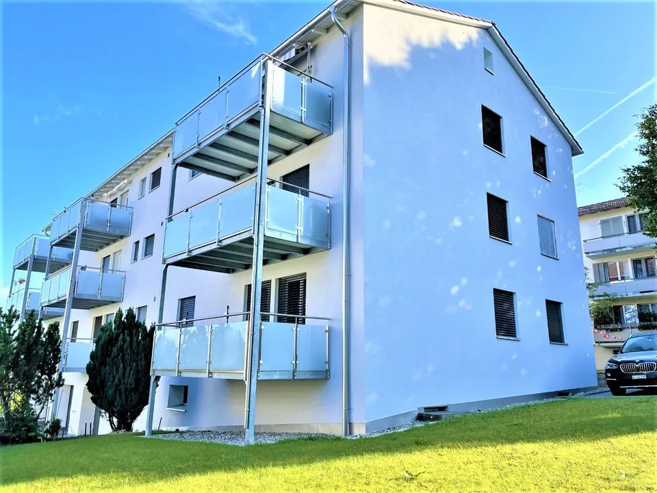 TOP Appartement Moderne à Prix Raisonnable 3.5 Pièces en Lieu Calme