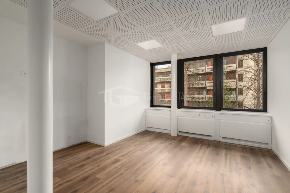 MODERNES 7-ZIMMER-BÜRO IN MOLINO NUOVO – Foto 10 von 13