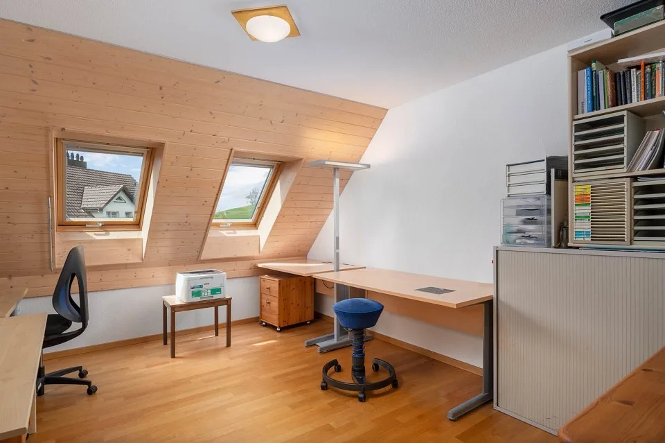 4.5 Zimmer Wohnung in Adetswil – Foto 9 von 13