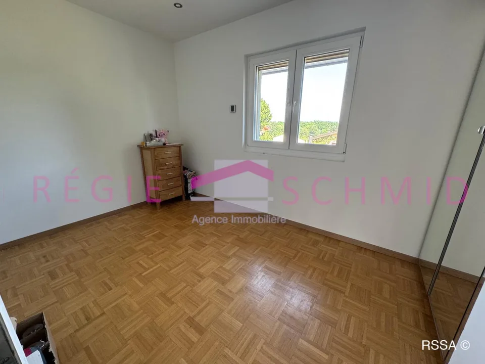 Villa indipendente in zona tranquilla con vista aperta – foto 11 di 26