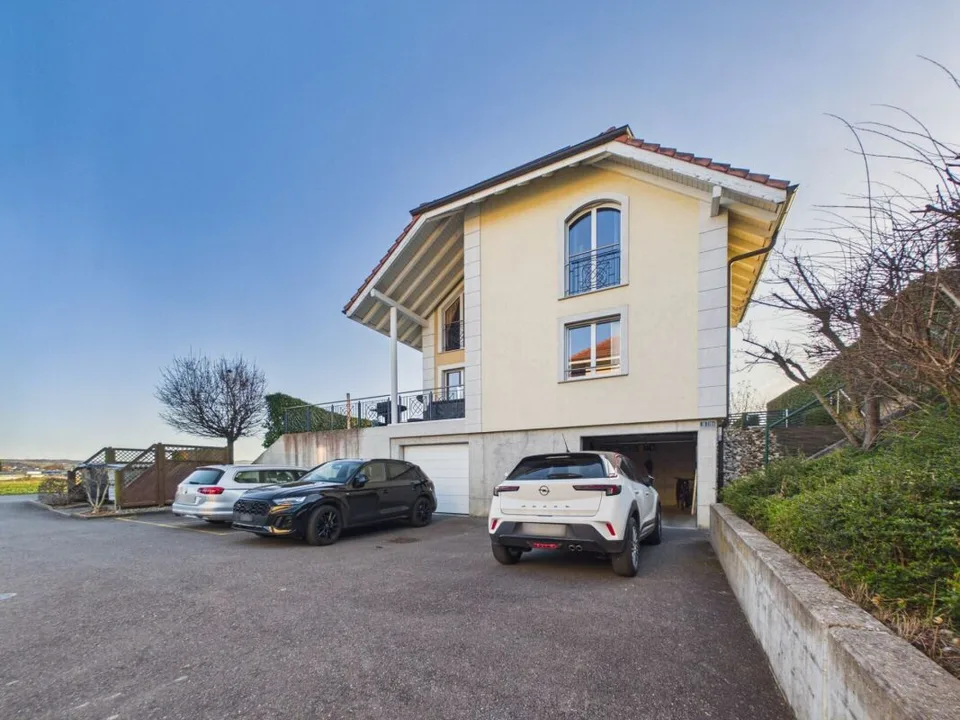 Familienvilla mit 5,5 Zimmern, Garten und Garage – Foto 15 von 27