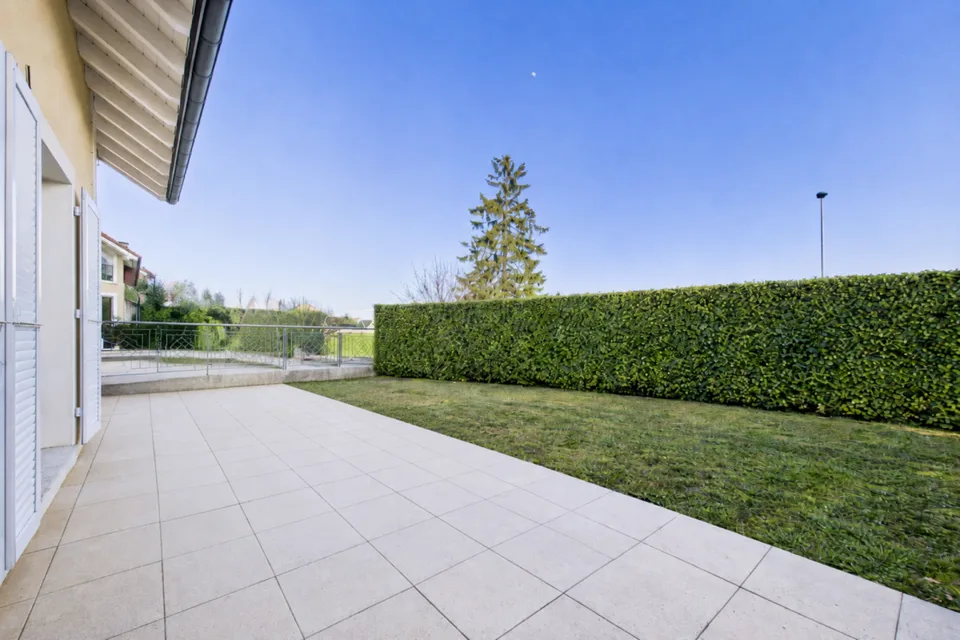 Familienvilla mit 5,5 Zimmern, Garten und Garage – Foto 12 von 27