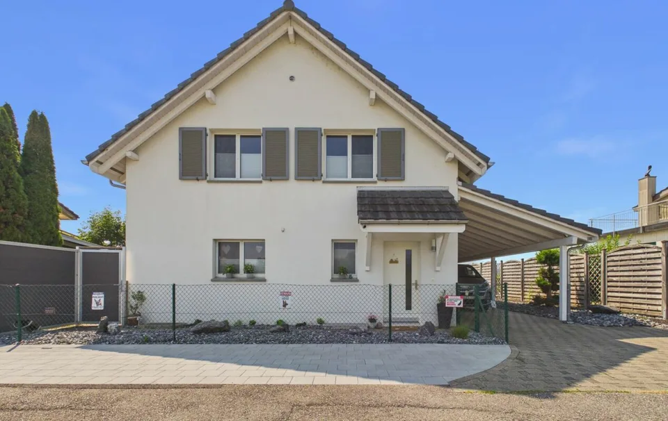 Modern single-family house with garden and beautiful views in Wolfwil – photo 28 of 28