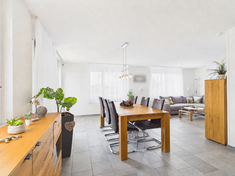 Modern single-family house with garden and beautiful views in Wolfwil – photo 15 of 28