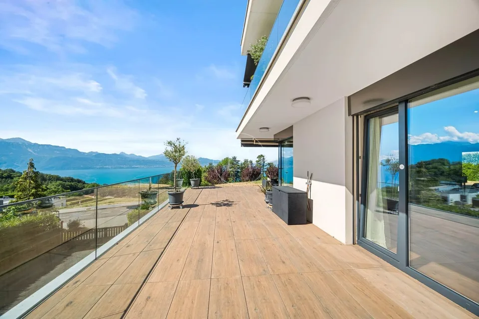 Magnificent modern apartment with panoramic view over Lutry – Foto 10 von 23