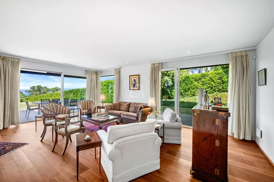 Magnificent modern apartment with panoramic view over Lutry – Foto 4 von 23