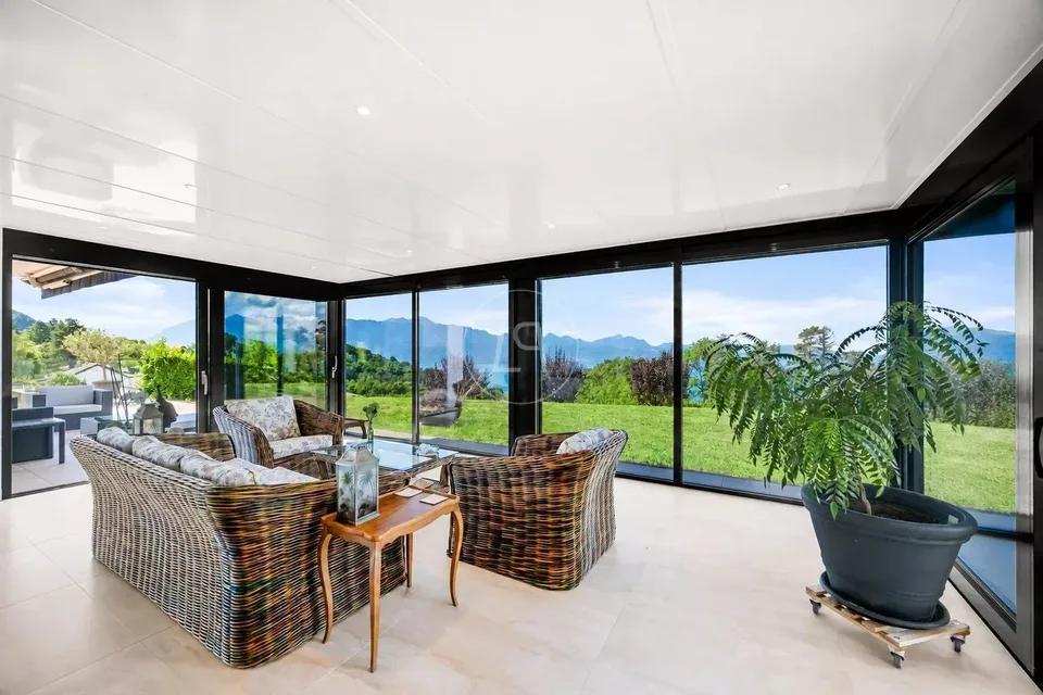 Magnificent modern apartment with panoramic view over Lutry – Foto 6 von 23