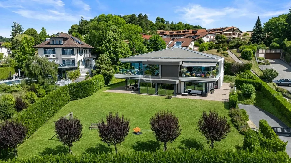 Magnificent modern apartment with panoramic view over Lutry – Foto 2 von 23