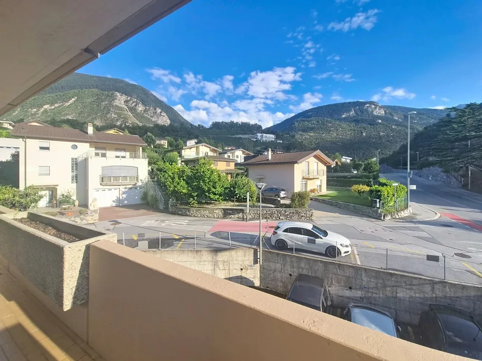 Magnifico appartamento di 3,5 locali a Sierre, vicino al Lago Géronde! – foto 13 di 26