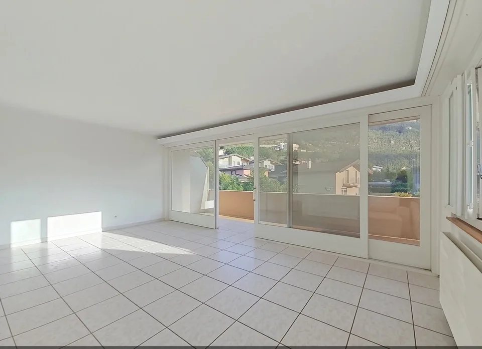 Magnifico appartamento di 3,5 locali a Sierre, vicino al Lago Géronde! – foto 3 di 26