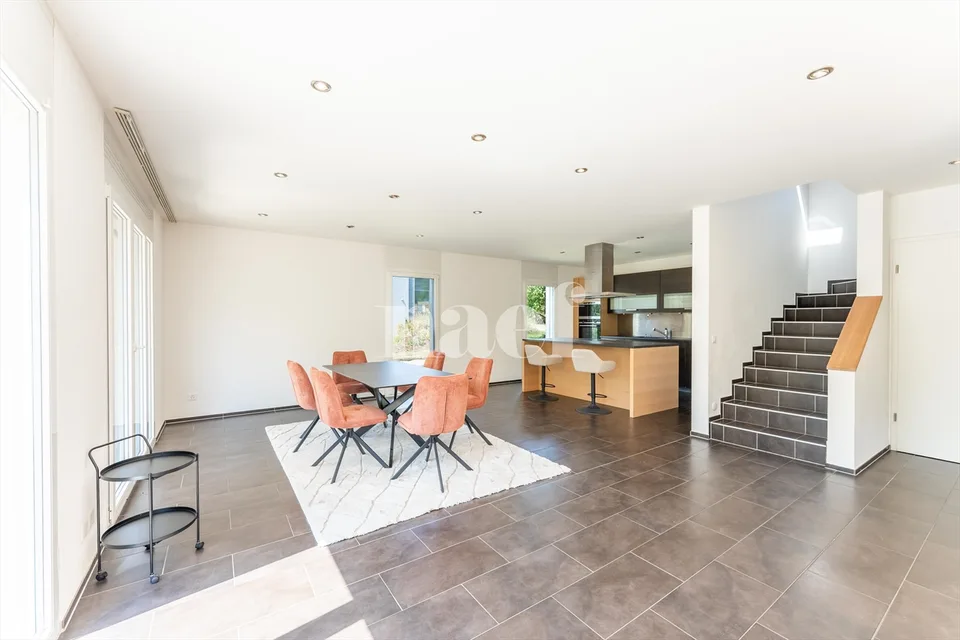 Villa indipendente di 5.5 locali con grande terrazza in vendita a Treyvaux – foto 6 di 21