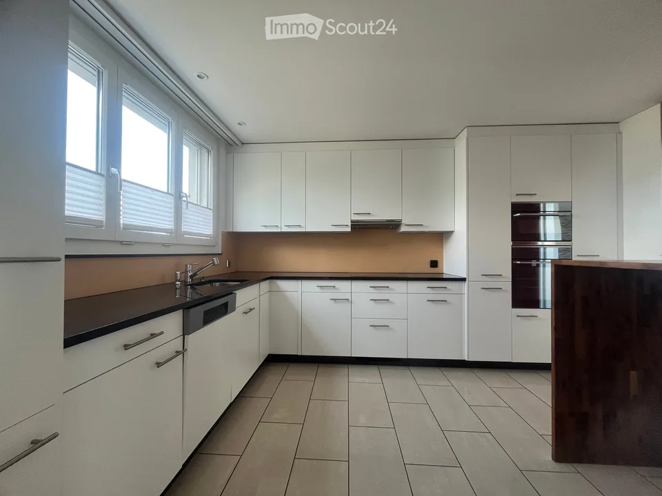 Maison avec annexe à Sins