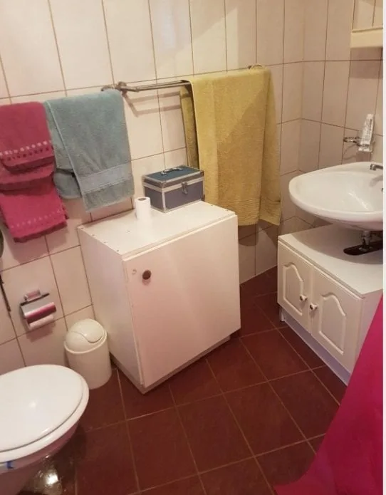 Zu vermieten großes Zimmer 22m2 in Ardon