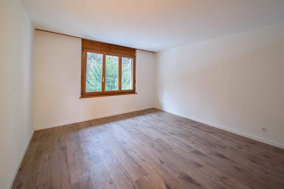 Appartamento di lusso 3.5 locali esclusivo – appena ristrutturato & pronto per essere occupato!
