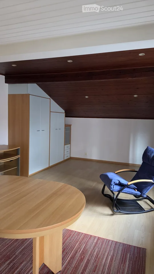 Mansarde in der Innenstadt von Giubiasco – Foto 4 von 5