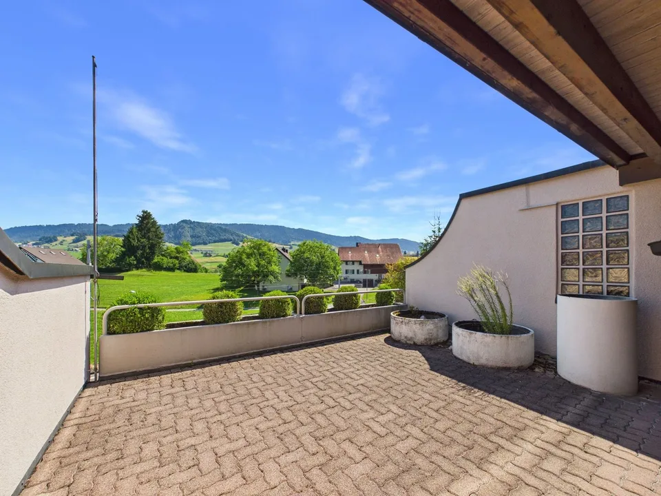 *Reserved* Well-maintained 4.5-room row house in a desirable residential area adjacent to the recreational area – photo 9 of 9