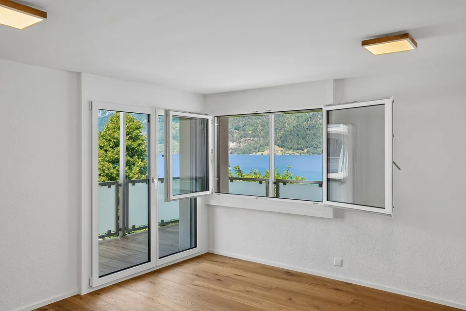 Exclusive 3.5-room apartment as a second home with a dreamy panoramic view of Lake Walensee – photo 27 of 28