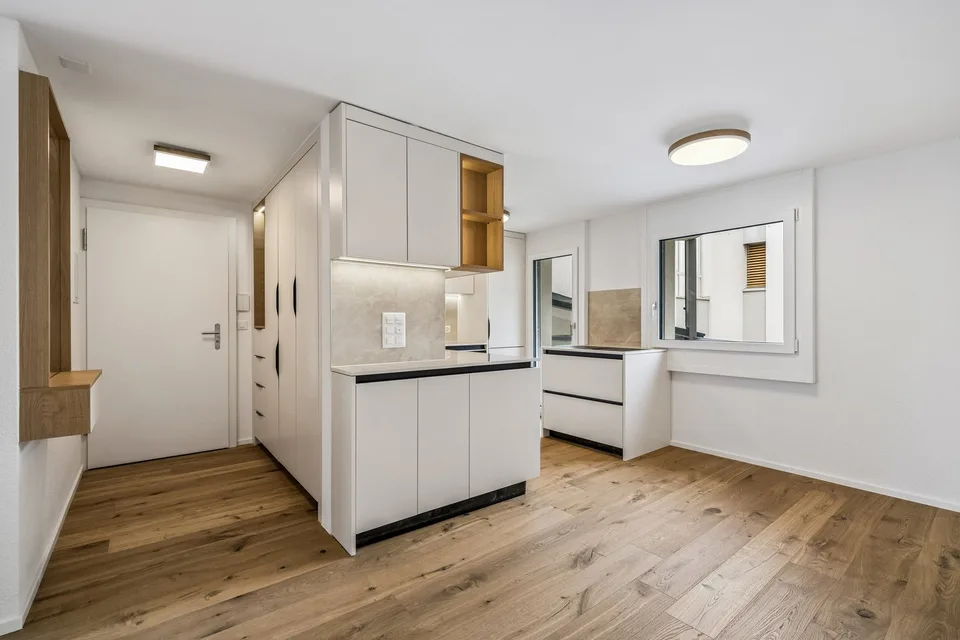 Exclusive 3.5-room apartment as a second home with a dreamy panoramic view of Lake Walensee – photo 17 of 28