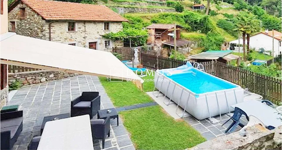 Geräumiges Haus mit 6.5 Zimmern – Foto 3 von 13