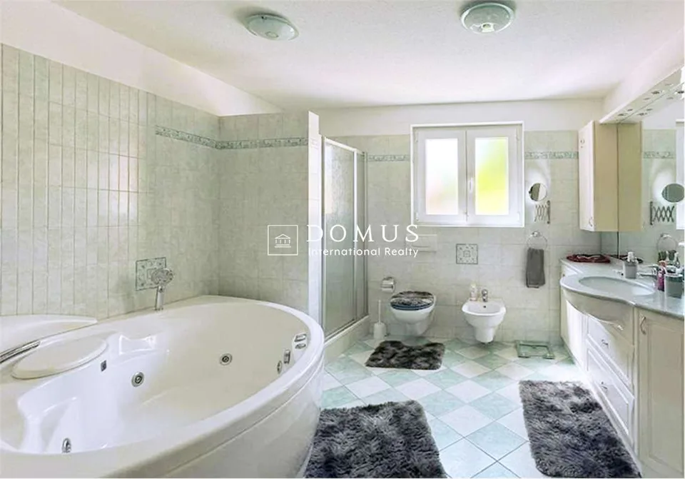 Geräumiges Haus mit 6.5 Zimmern – Foto 12 von 13