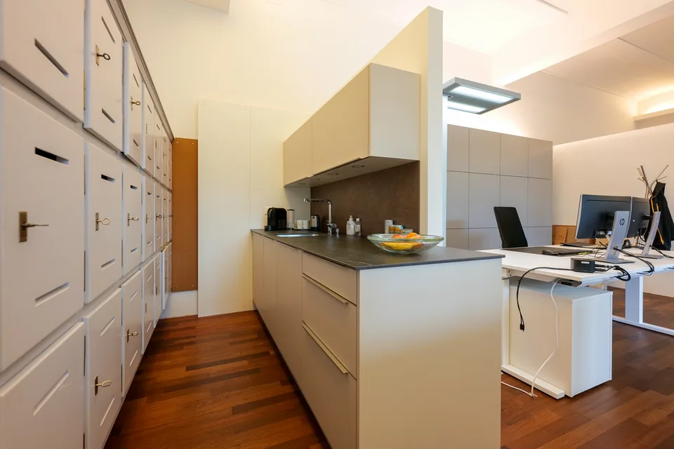 Büro mit Charakter im Hürlimann Areal – Foto 5 von 7