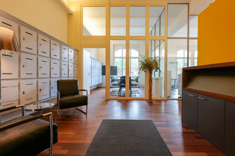 Büro mit Charakter im Hürlimann Areal – Foto 2 von 7