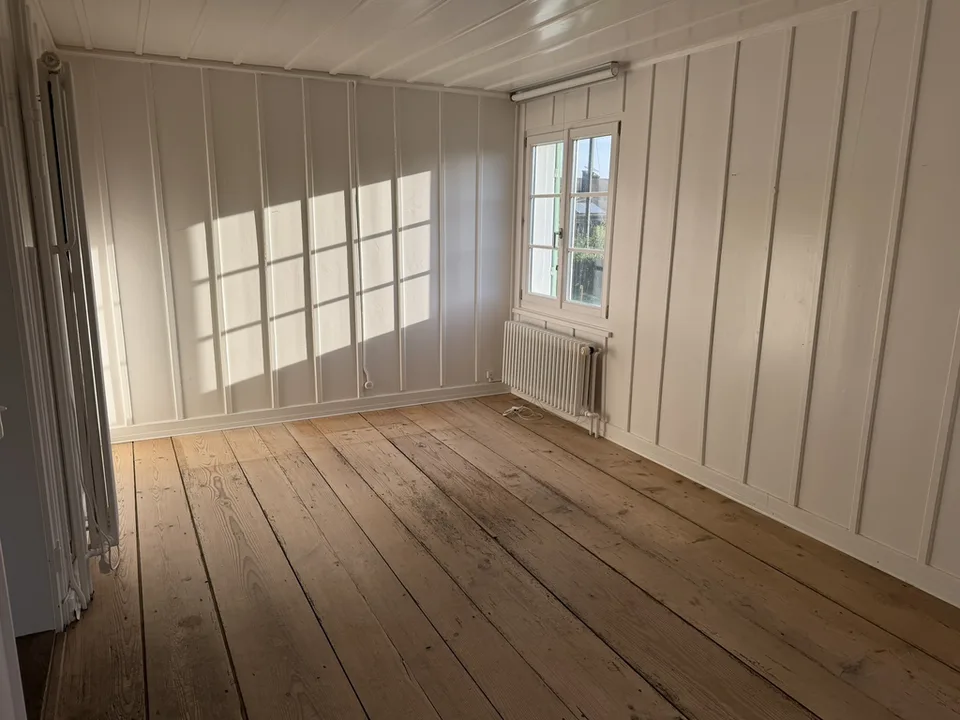 Maison unifamiliale de 7 chambres avec grand jardin et box de garage
