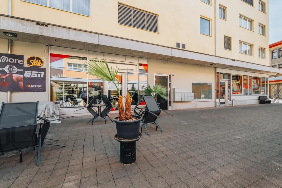 Investimento nel centro città: Commerciale e residenziale in posizione privilegiata – foto 9 di 21