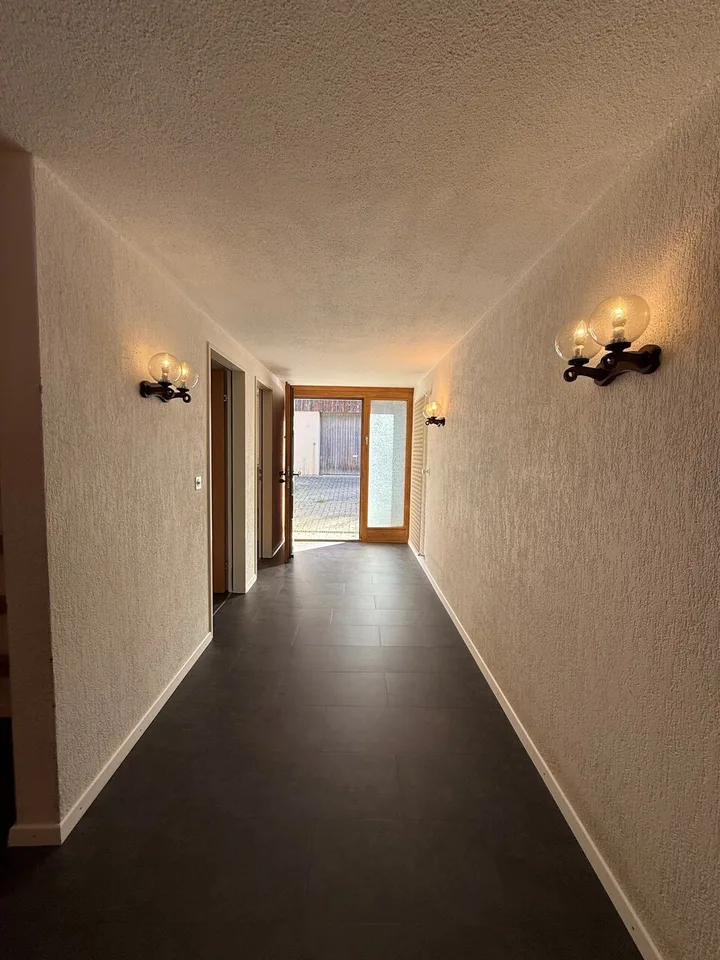 Casa unifamiliare affascinante con grande giardino e molto potenziale – foto 7 di 13