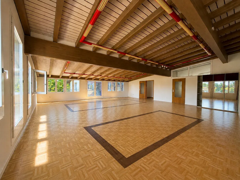 Commercial space with terrace in immediate proximity to the highway – photo 5 of 10