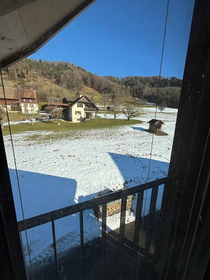 Modern new building 4.5-room maisonette apartment in a natural location