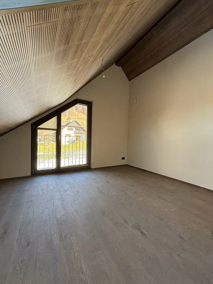 Modern new building 4.5-room maisonette apartment in a natural location