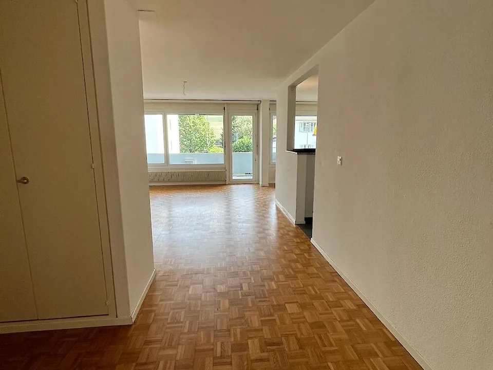 Charmante 3.5-Zimmer-Wohnung im Herzen von Stettlen