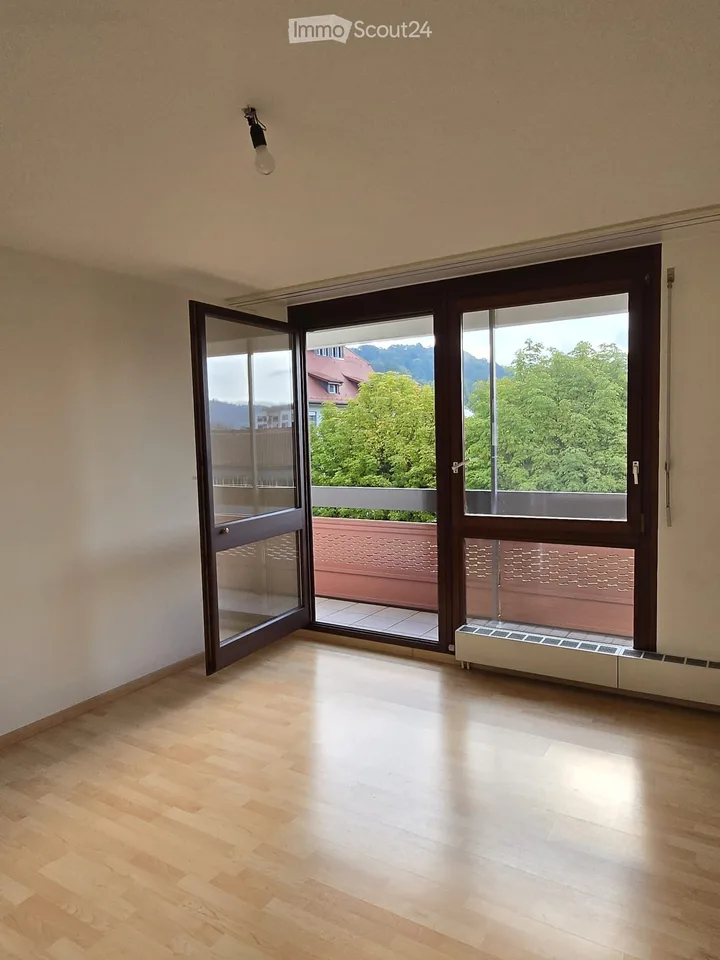 Charming 3.5-room attic apartment in Untersiggenthal - available immediately!