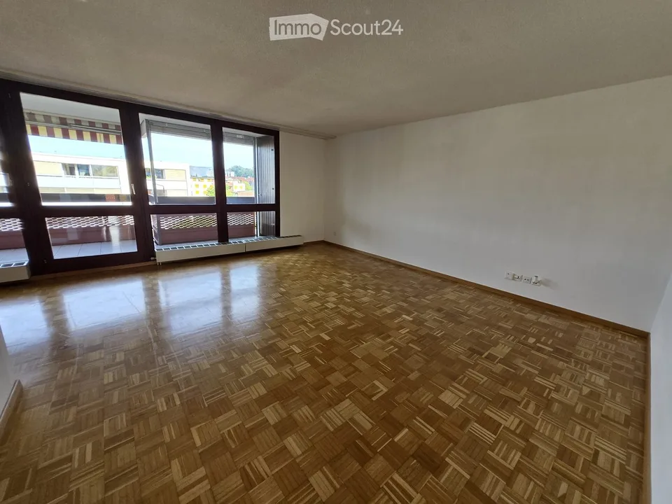 Charming 3.5-room attic apartment in Untersiggenthal - available immediately!